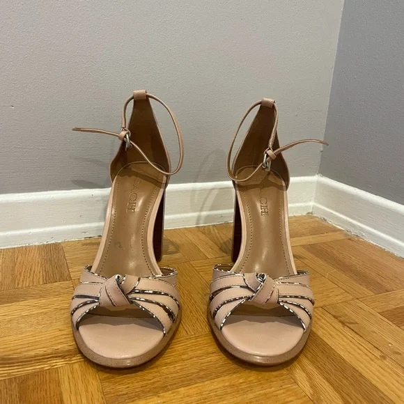 Coach sandals - Picture 2 of 7